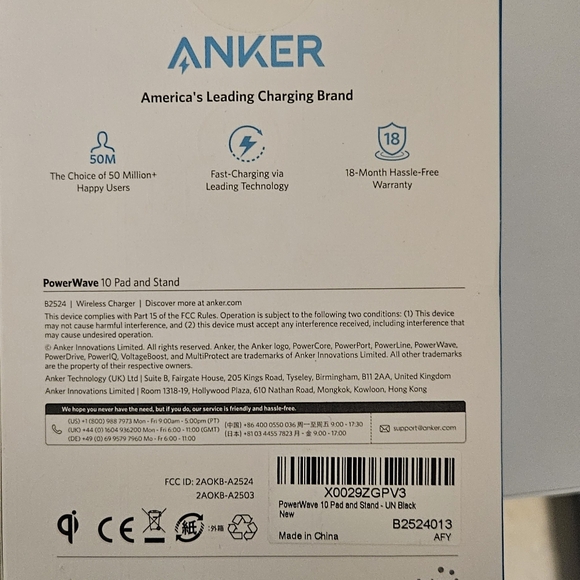 ANKER PowerWave 10 Pad and Stand - Picture 3 of 3